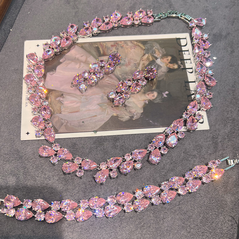 High carbon precision pink mixed color zircon heavy industry flowers Europe and the United States cross-border high-end fashion exquisite necklace jewelry suit
