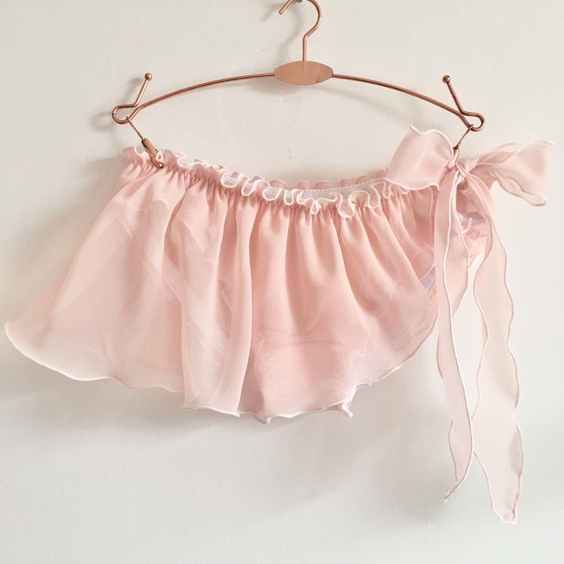 Picture of Pure Fairy Mist Pink Meat Orange Small Skirt Tie Strap Side-opening Women's Underwear Translucent Large Lotus Leaf Cotton File