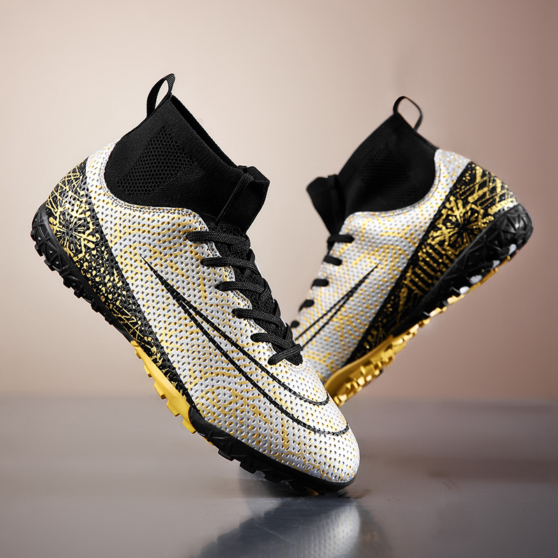 Spring New Cristiano Ronaldo Assassin Football Shoes Men's Tf Broken Nails Fg Long Nails Adult Grass Boys Primary School Students Training Shoes