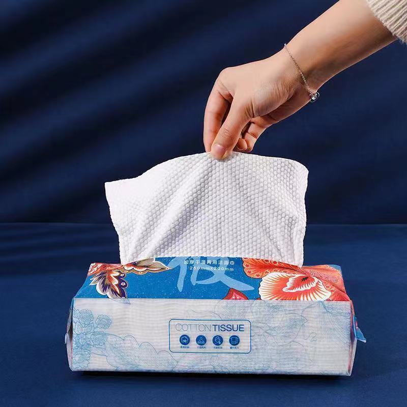 The Queen of you increased thickened disposable face towel lint-free dry and wet dual-purpose makeup remover beauty cleansing towel wholesale