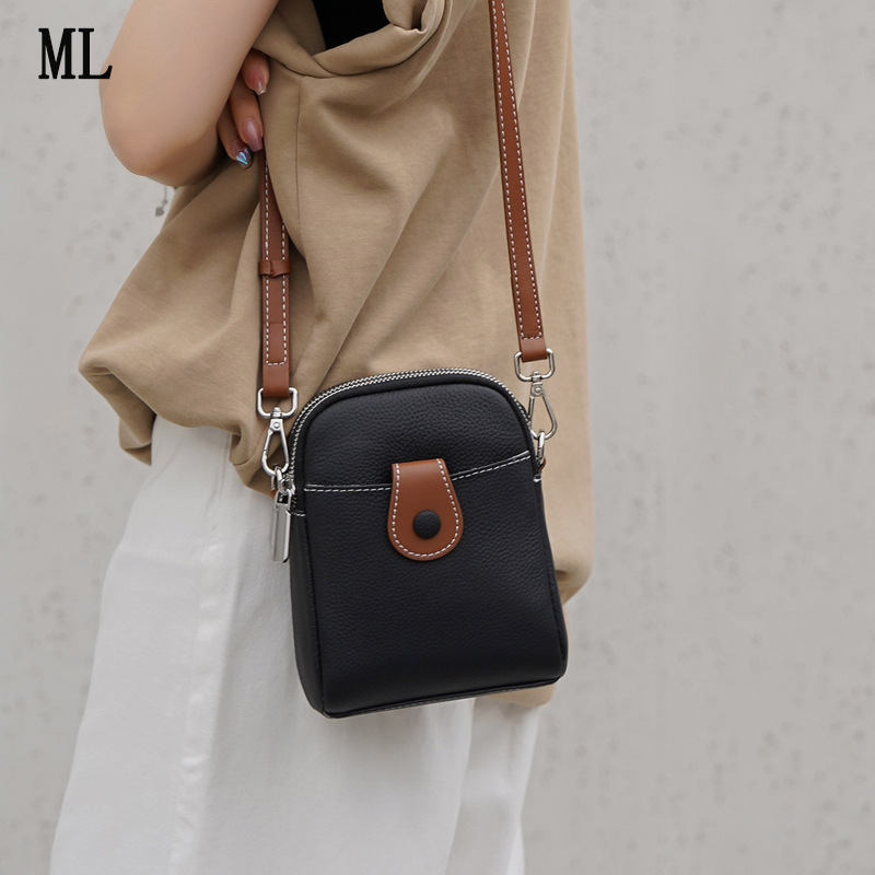 Picture of Popular Genuine Leather Mobile Phone Bag Women's 2024 New Soft Leather Crossbody Bag All-match Single-shoulder Women's Bag Mini Cowhide Small Bag