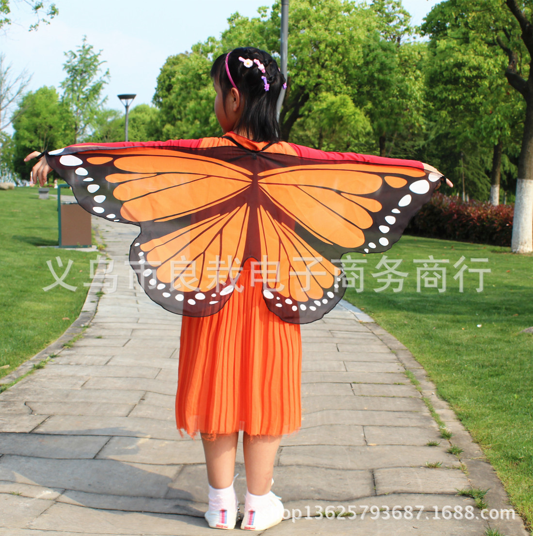Picture of Halloween Cloak Butterfly Halloween Cloak Butterfly Decoration Butterfly Halloween Small Butterfly Wholesale