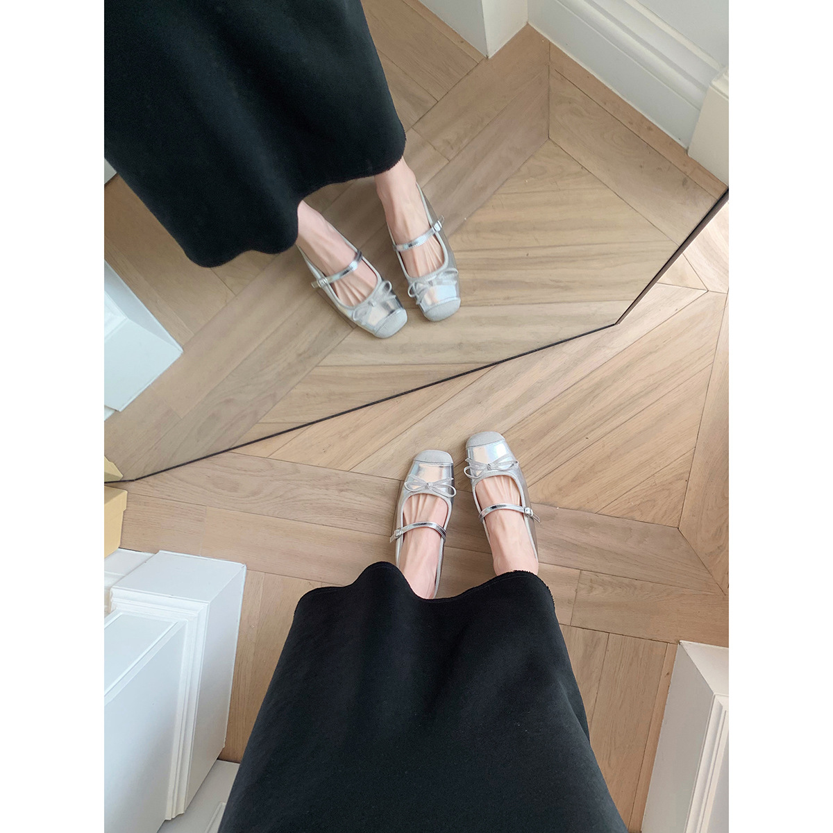 Square-Toe Slip-On Ballet Flats with French-Style Hidden Heel and Bow, Silver Summer New Style for Women