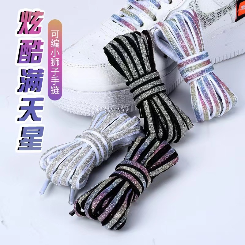 At the beginning of the season, the star semi-round flat shoelace sneakers fashion tide shoes with black and white color manufacturers wholesale generation