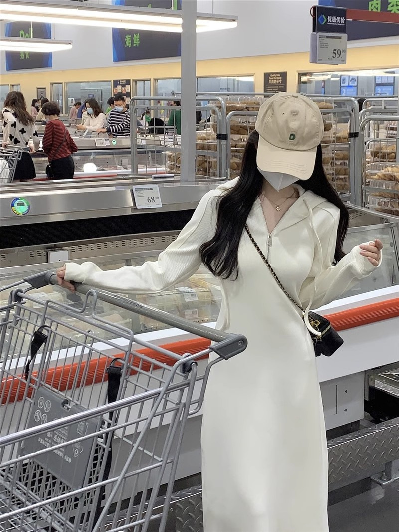 Autumn New 2025 New Hooded Sweatshirt White Long-Sleeved Dress Women's High-End Petite Long Skirt