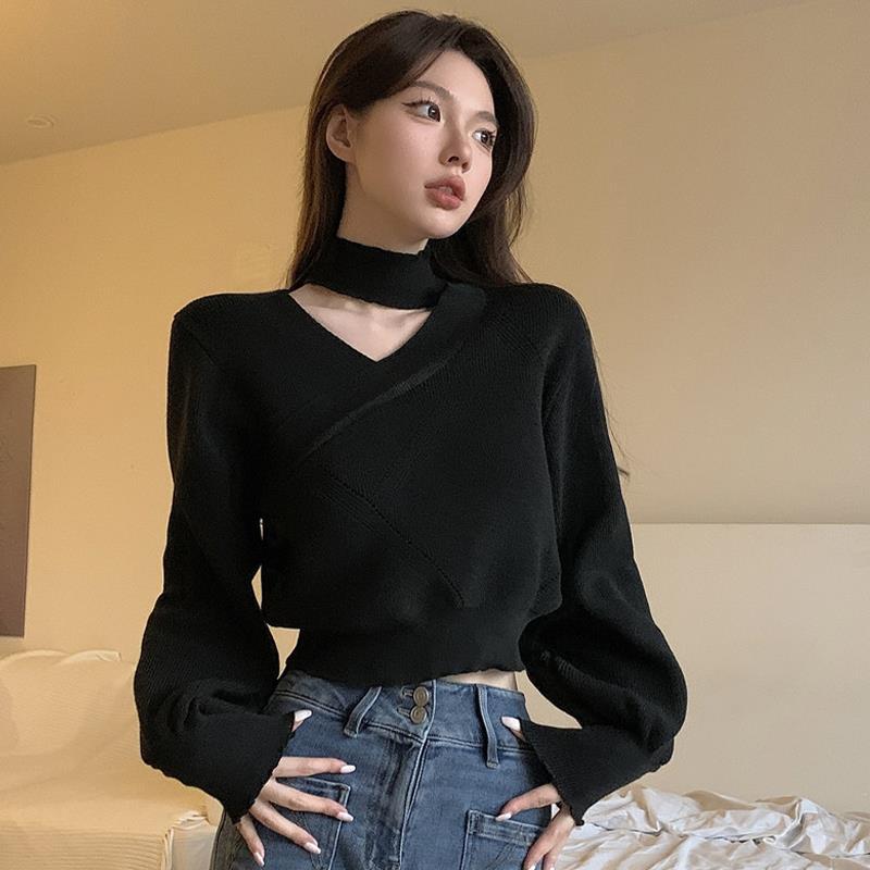 Design Sense Cross-neck V-neck Sweater Women's Spring and Autumn Loose Waist Inner Base Knit T-shirt Short Top