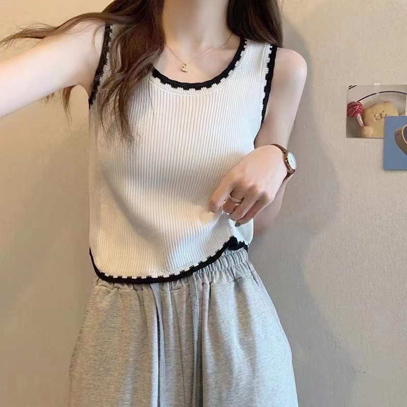 Knitted Camisole for Women, Summer 2026 New Style, Inner Layer Base Shirt, Sweet and Spicy French Short Top, Tight-Fitting