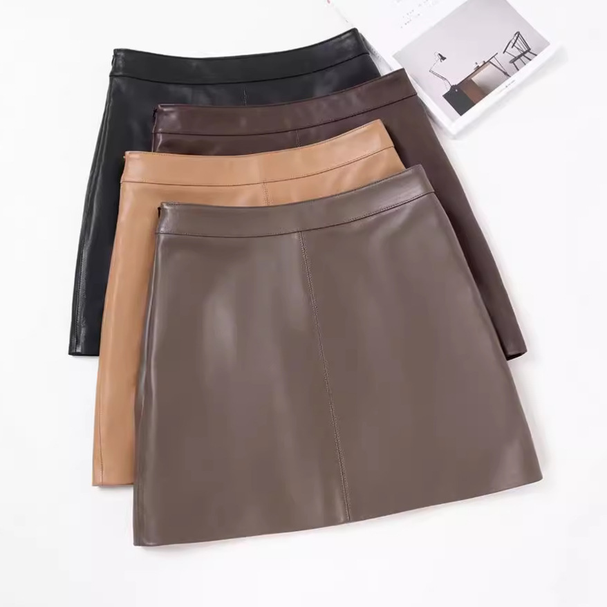 A-Line Hip-Hugging Short Skirt, New Slimming Skirt for Spring and Autumn 2024, High-Waisted Pu Leather Autumn Half Skirt for Petite Women, Popular Style
