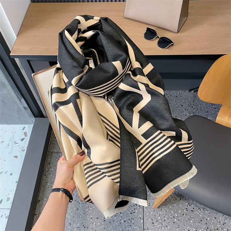 Picture of Autumn and Winter Women's Scarf Retro European and American Style Color-matching Warm Neck Imitation Cashmere Letter Double-sided Thickened Air Conditioning Shawl