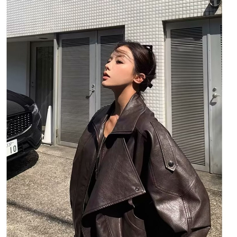 American retro distressed brown leather 2024 autumn new street accent high sense leather coat women