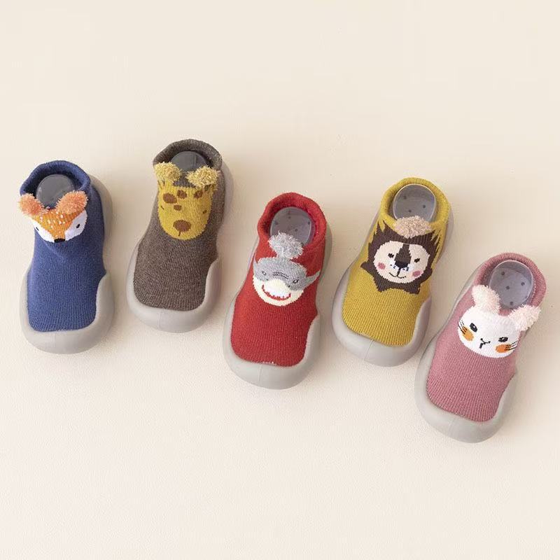Spring and Summer Children's Socks and Shoes, Baby Floor Socks, Toddler Shoes, Cartoon Rubber Sole Toddler Shoes and Socks, Soft Sole, Non-Slip and Breathable