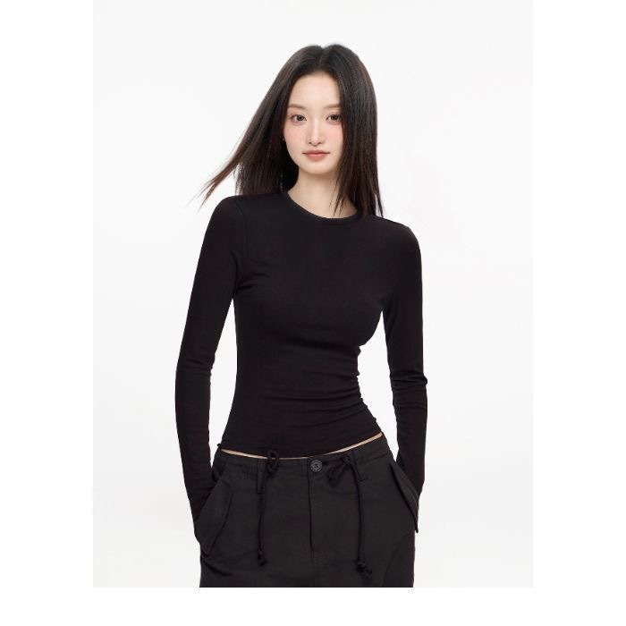 Picture of Crew neck slimming long-sleeve T-shirt for women, versatile 2025 new Korean style hot girl outfit, base layer top, women's trend