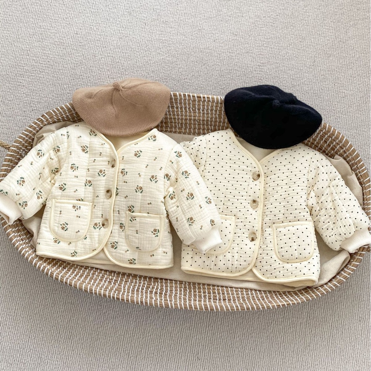 Picture of ins Korean style winter baby V-neck quilted jacket girl baby floral cardigan cotton-padded jacket thickened warm cotton-padded coat