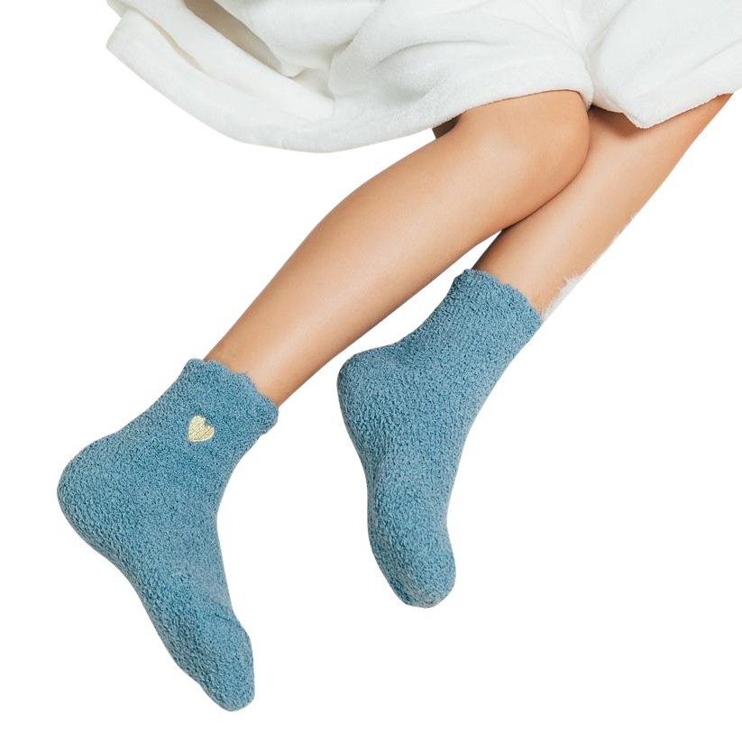 Autumn and Winter New Casual Coral Fleece Mid-tube Women's Socks Thickened Floor Socks Women's Embroidered Love Half-side Fleece Socks
