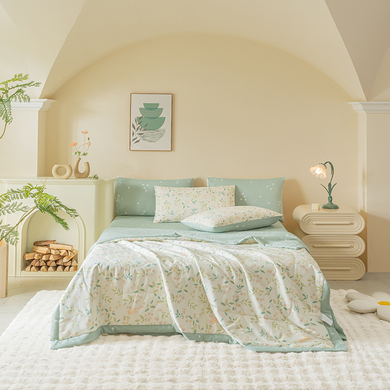 Picture of Class a small fresh cotton summer cool quilt four-piece summer cotton air conditioning quilt student dormitory summer quilt quilt core ~