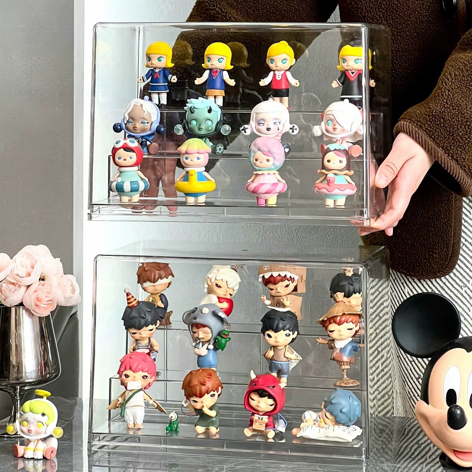 Blind Box Storage Display Stand Large Capacity Ladder Acrylic Bubble Mart Milling Castle Dust-proof Display Stand Blind
