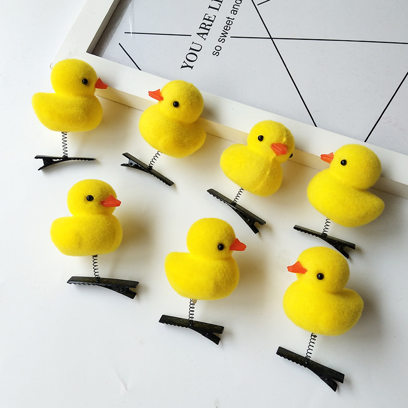 Little Yellow Duck children's hairpin hairpin selling cute gadget gift WeChat strong push stall