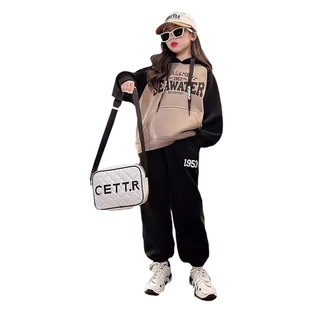 Girls' Fashion Sweatshirt Suit Autumn 2024 New Western Style Spring and Autumn Middle and Big Children's Leisure Sports Two-piece Set