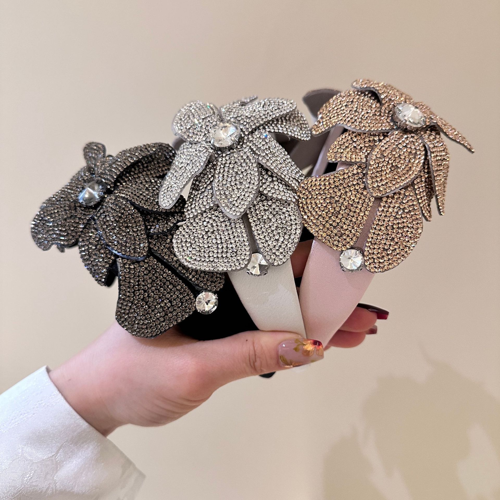 Korean New Arrival Flash Diamond Flower Hair Hoop Wide-brimmed Fashion All-match Light Luxury High-end Baroque Hair Card Hair Accessories Headband
