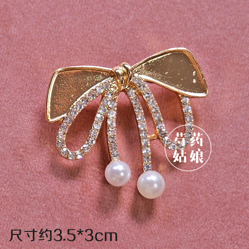 Picture of New Product Mother-Of-Pearl Brooch Jewelry/Intangible Cultural Heritage National Style Dot Green Base Embryo/National Style Holiday Event Handmade DIY Materials