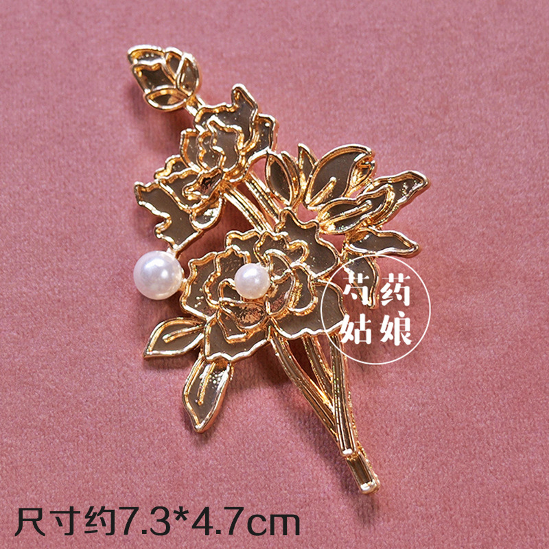Picture of New Product Mother-Of-Pearl Brooch Jewelry/Intangible Cultural Heritage National Style Dot Green Base Embryo/National Style Holiday Event Handmade DIY Materials
