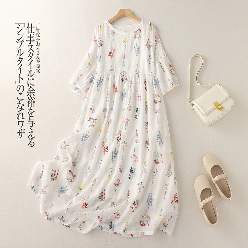2024 New Summer Style Elegant and Thin Printed Cotton and Linen Large Hem Skirt Women's Literary and Fresh Round Neck Three-Quarter Sleeve Dress