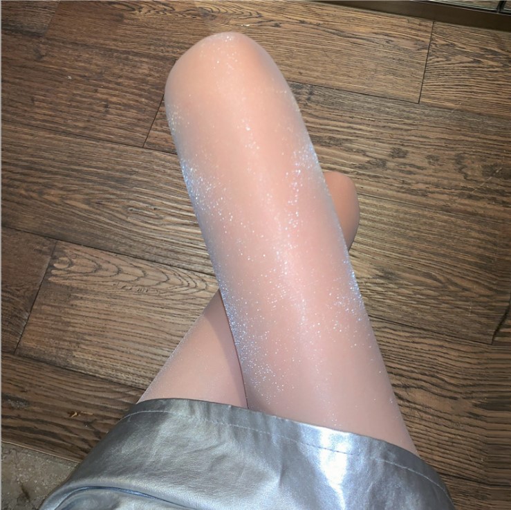 Picture of Pearlescent Silk Stockings Women's First-Line Crotch Silver Onion Pantyhose Slight Flash Colorful Silk Transparent Socks Thin Base Socks