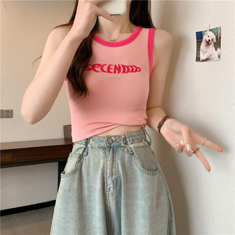 Picture of Camisole Women's Inner Wear 2025 Summer Short Style Navel-Baring Fashionable Slim Sexy Outer Wear Sleeveless Student Top Trendy