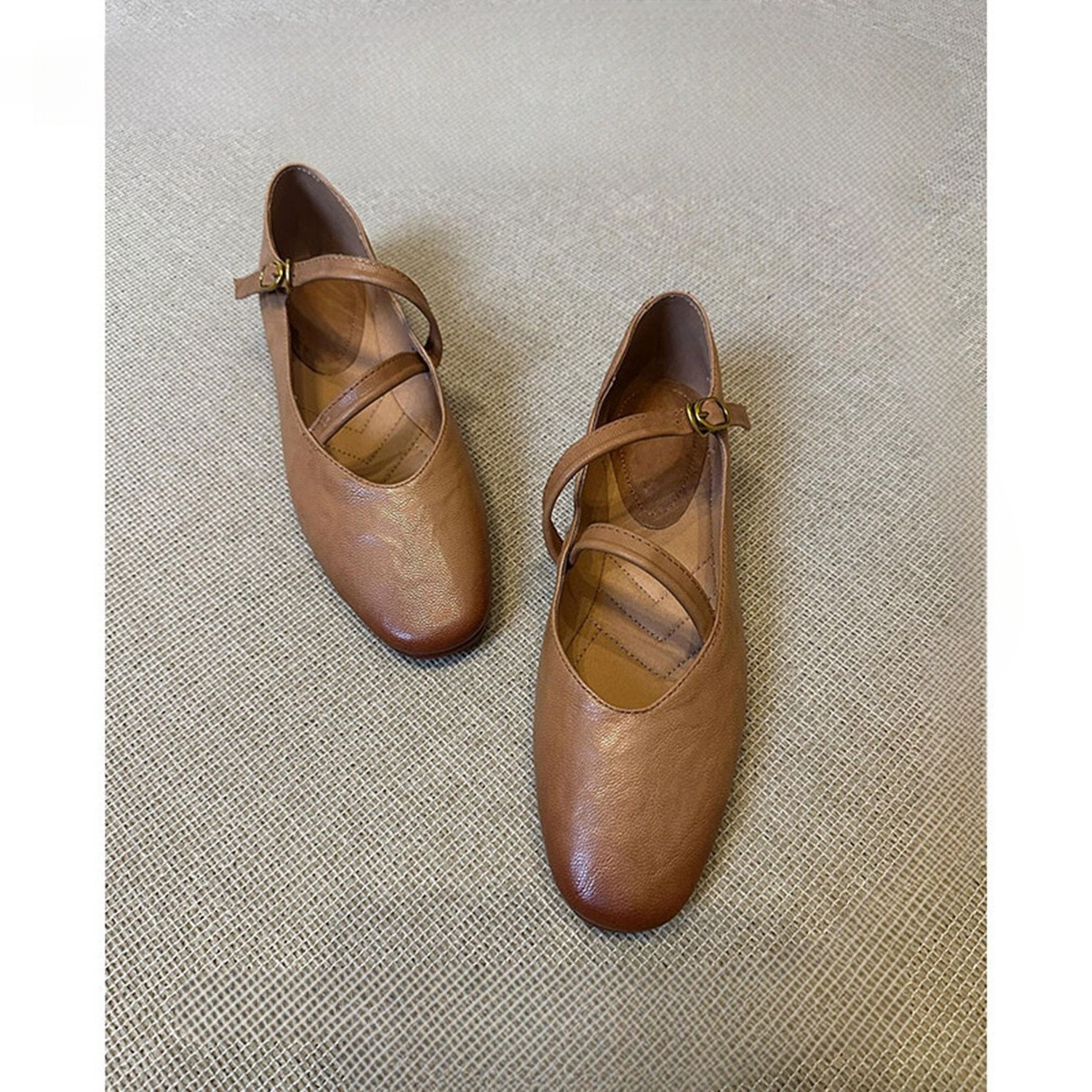 French Retro Mary Jane Shoes for Women 2024 New Flat-Soled Temperament Versatile Small Leather Shoes
