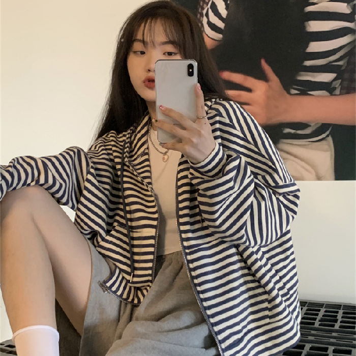 Picture of Striped Hooded short sweater coat for women 2023 new winter Korean style loose zipper long sleeve top spring and autumn fashion