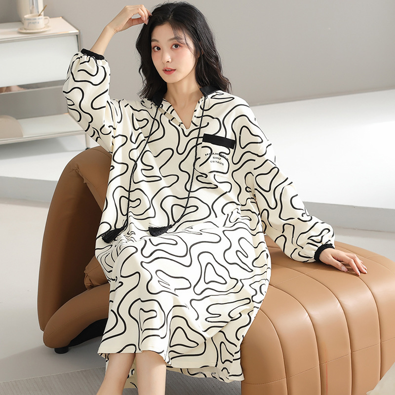 2024 Cotton Nightgown Women's Spring and Autumn New Loose plus size Long-sleeved Nightgown Outer Wear Sweet Home Clothes