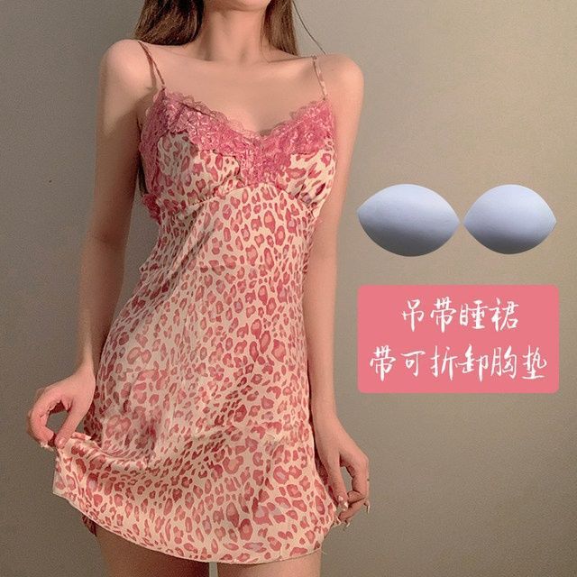 Pink leopard print sling dress 2024 spring and summer sexy temperament V-neck lace ribbon chest pad nightdress can be worn outside