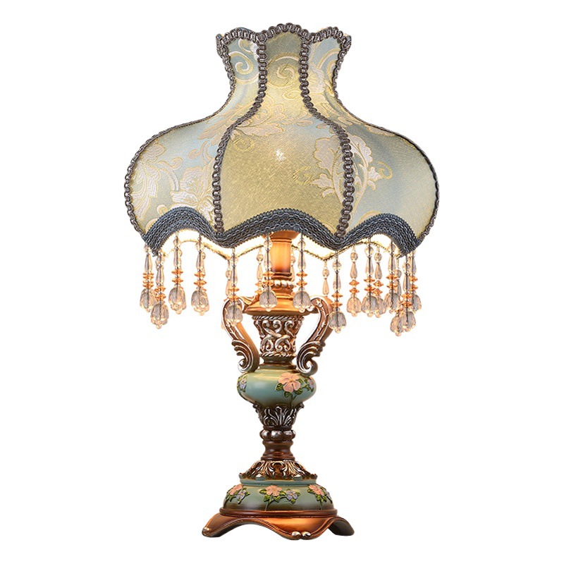 European Style Bedside Lamp Warm Table Lamp Bedroom Creative Luxury American Style Retro Simple Modern Night Light Wedding Table Lamp