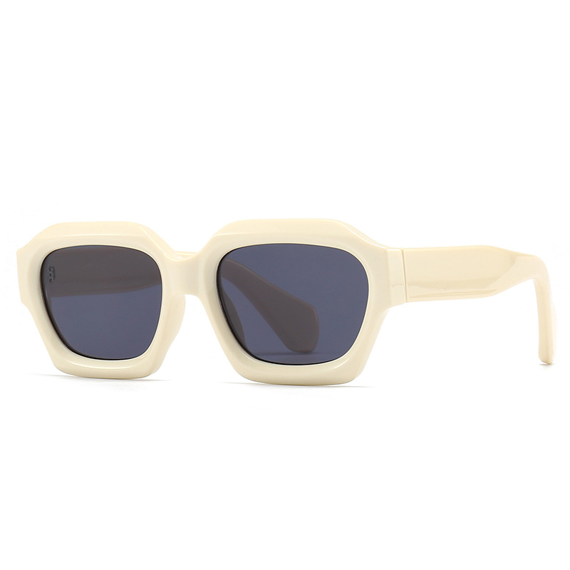 Picture of Cross-border European and American irregular polygon trend street sunglasses modern charm retro sunglasses wholesale 86606