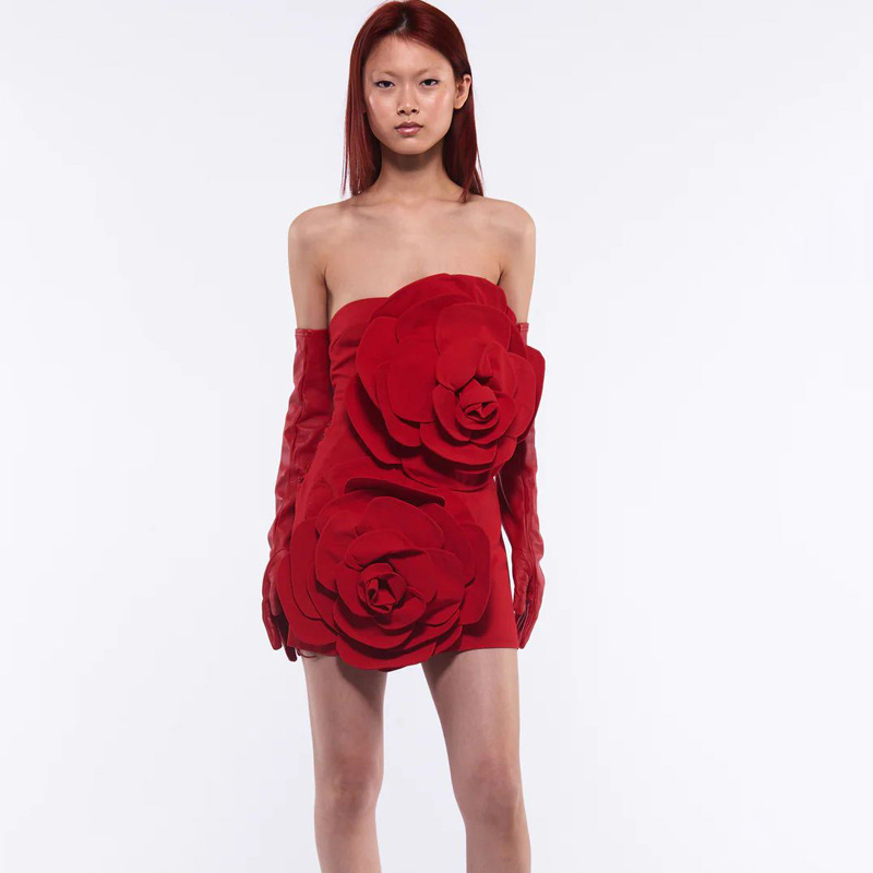 Cross-Border European and American Style Sexy Red Strapless Evening Dress with Elegant High-End Decorative Three-Dimensional Floral Design and Spaghetti Straps