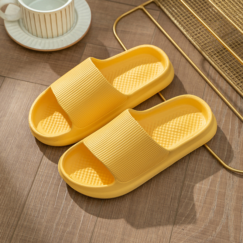 Picture of Slippers women's home slippers men's home couple slippers slippers indoor slippers bathroom bath slippers