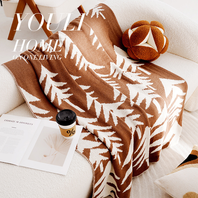 Light Luxury Forest Advanced Black Knitted Blanket Sofa Air-conditioning Blanket Nap Blanket Blanket Famous Bed Bed End Towel Blanket