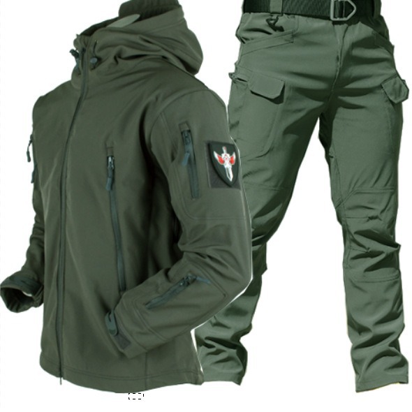 X7 Tactical Spring and Autumn Thin Soft Shark Skin Three-in-One Outdoor Loose Training suit