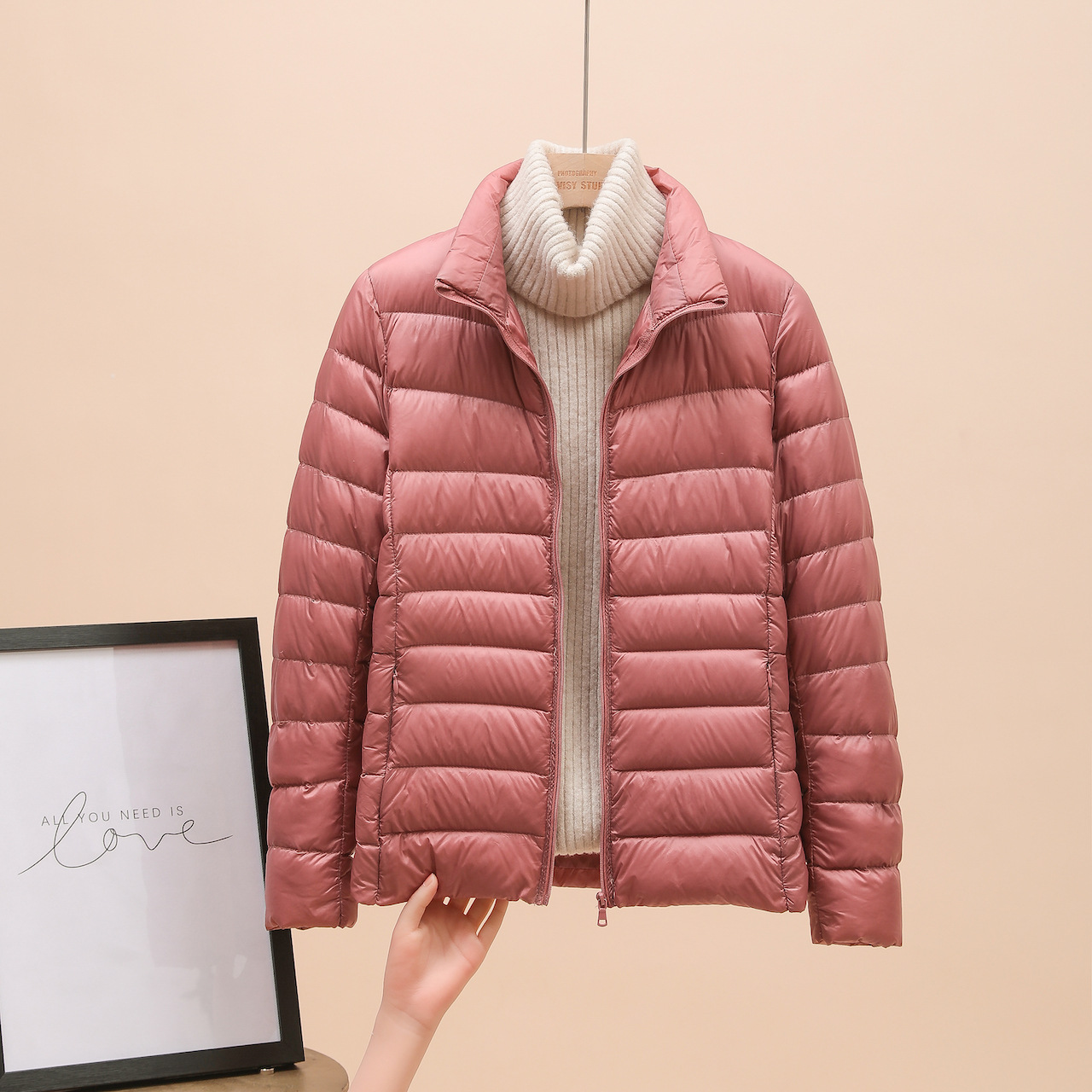 Picture of European Down Jacket Women's 2025 New Short Lightweight Thickened Warm Slim Korean Style White Duck Down Fashion Jacket