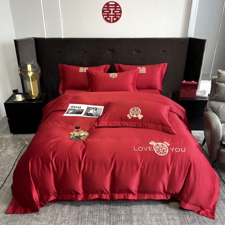 Picture of Big Red Washed Cotton Sanding Wedding Bed Four-piece Set New Wedding Bedding Bed Sheet Wedding Wedding Quilt Cover