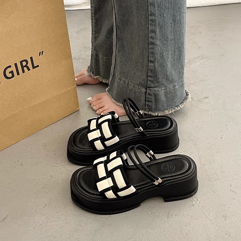 Two-wear Sandals Women's Summer Outer Wear 2024 New Thick Bottom Platform Cake Beach Fashion Summer Skirt Sandals