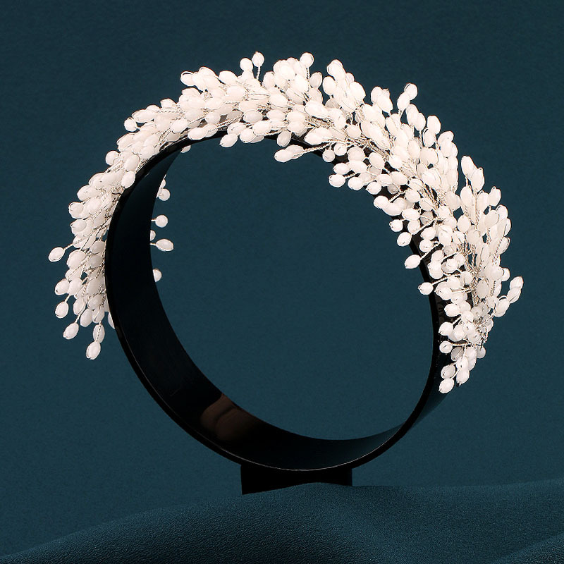 Picture of White crystal handmade beaded rhinestone crown styling hair accessories European bridal wedding accessories wedding accessories wholesale