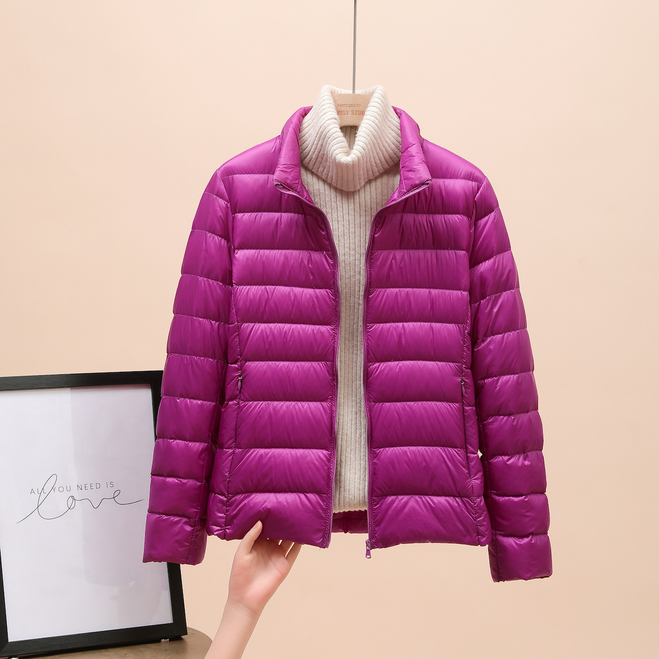 Picture of European Down Jacket Women's 2025 New Short Lightweight Thickened Warm Slim Korean Style White Duck Down Fashion Jacket