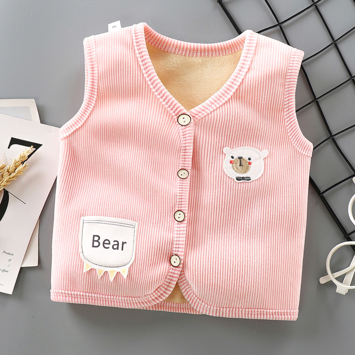 Picture of Baby's Vest Spring and Autumn Outfit Children's Double-Sided Top Boys' Newborn Vest Baby's Waistcoat Girls' Fashionable Style