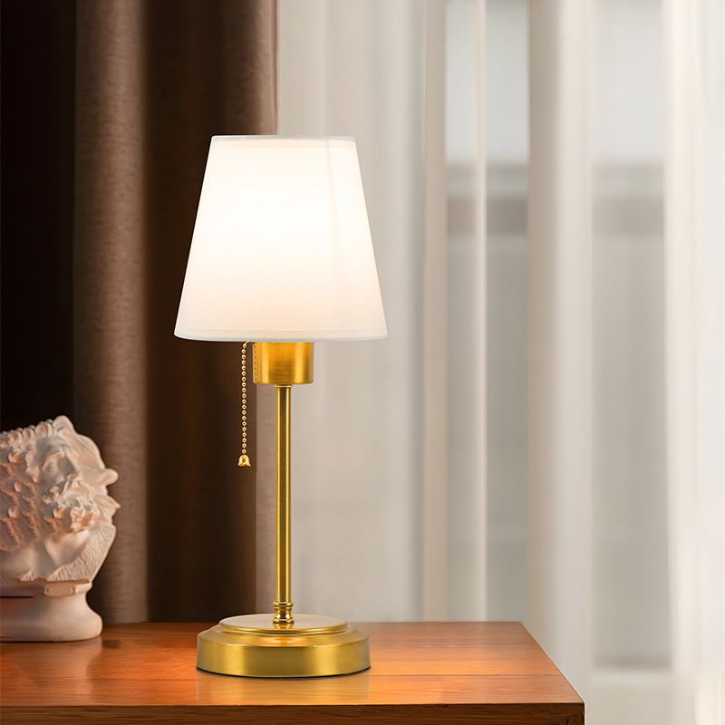 Cross-border Retro Light Luxury Fabric Bedside Lamp Decorative Table Lamp for Dining Room Desktop Removable Rechargeable Table Lamp