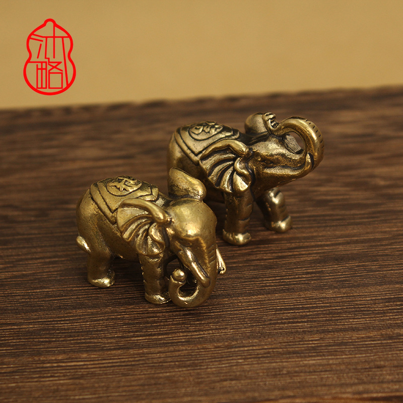 Picture of Solid brass elephant lucky elephant decoration Mini Copper Elephant Home Study Office desktop tea pet decoration crafts