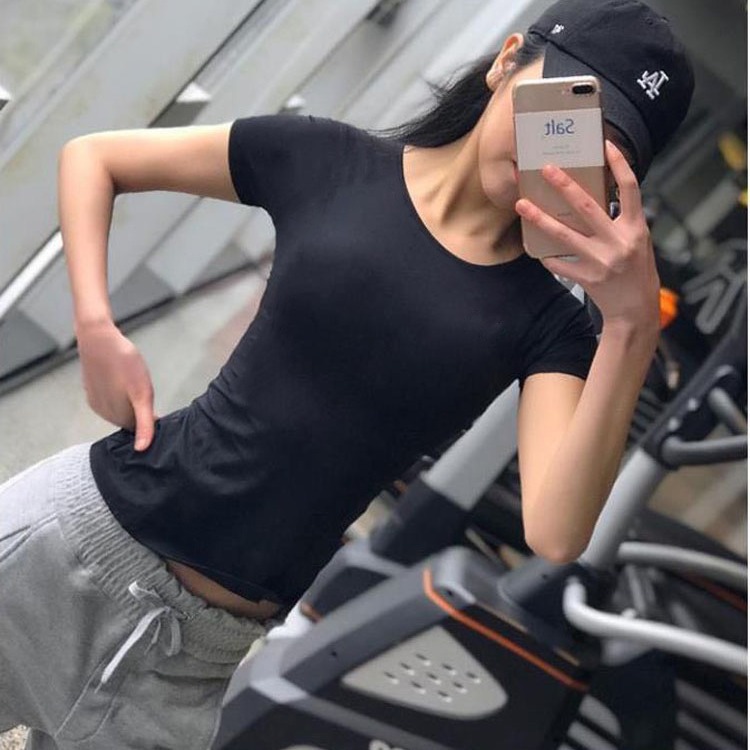 Picture of Spring and Summer New Outdoor Slimming Yoga Tops for Women Long-Sleeved Slim Short Round Neck Quick-Drying Breathable Sports Fitness Clothes