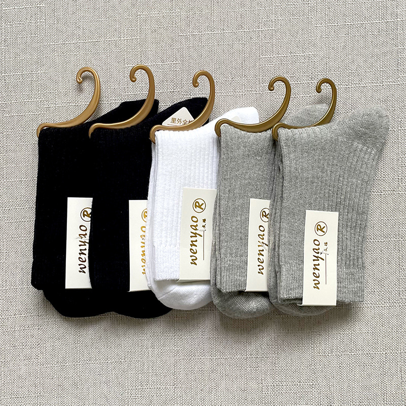 Picture of Women's Pure Cotton Socks for Autumn and Winter, Sweat-Absorbent and Odor-Resistant, Double-Needle Mid-Calf Socks, All-Cotton Women's Socks, Zhuji Socks, Pure Cotton Socks