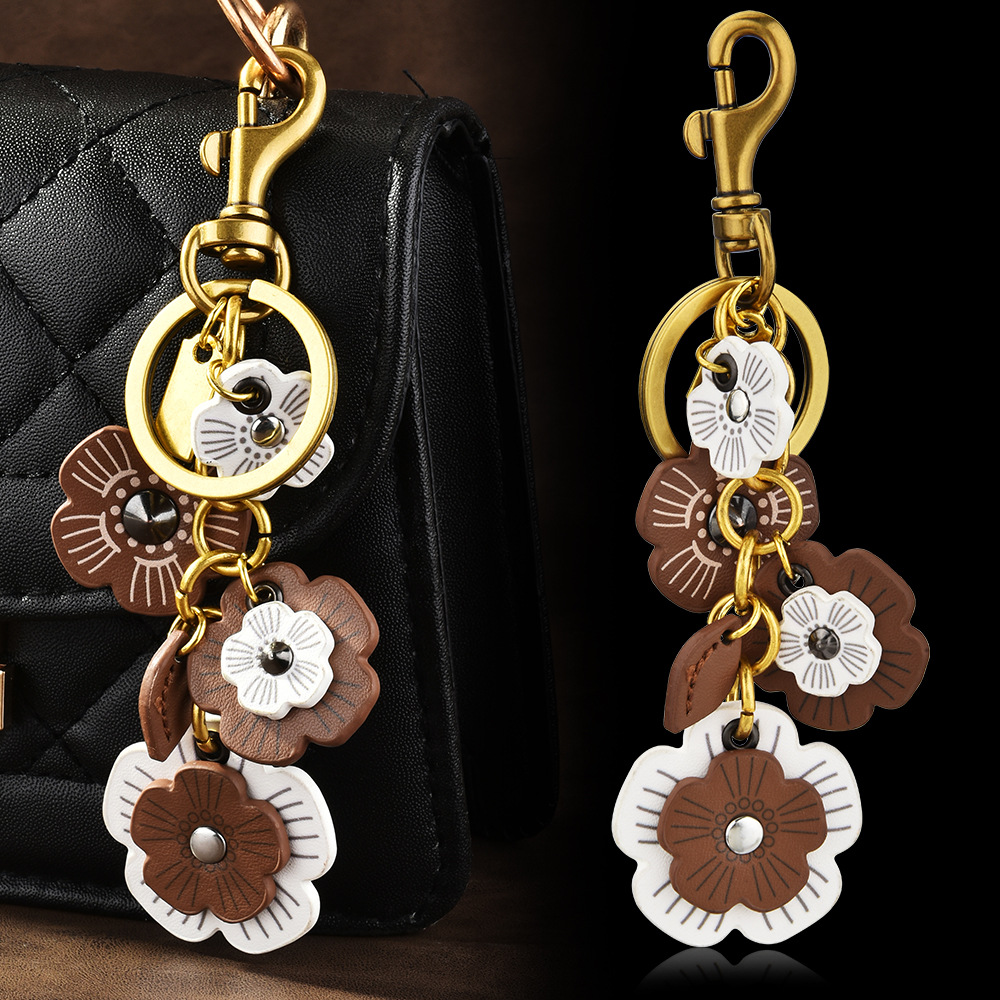 Participate in direct selling leather flower string bag pendant keychain cross-border armpit bag lengthened flower chain women's wholesale