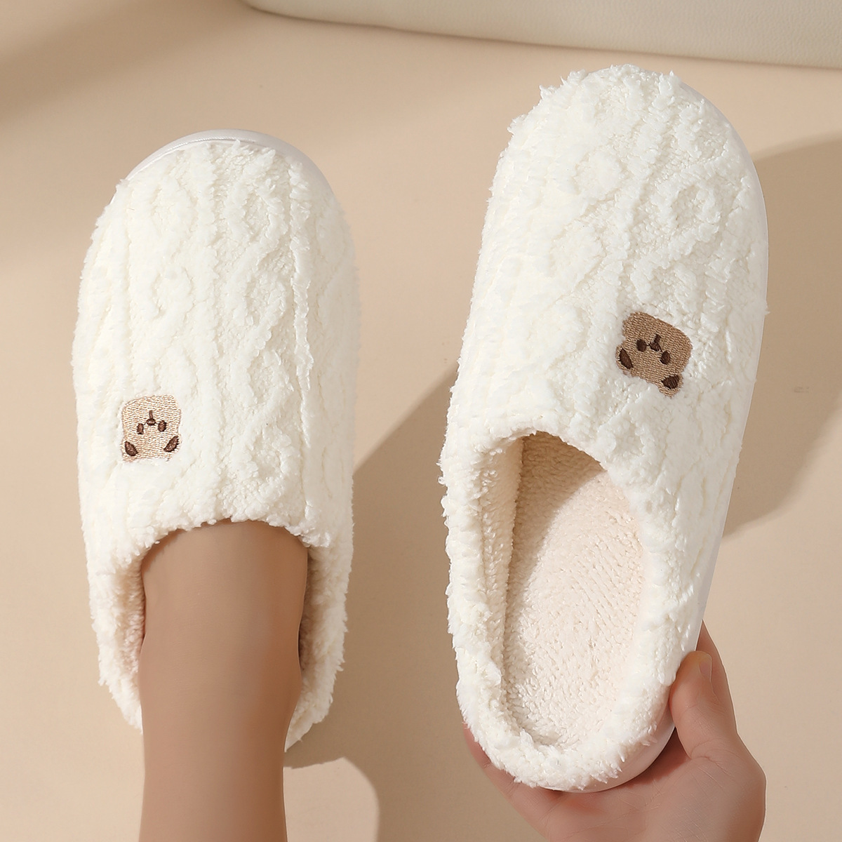 Cotton Slippers Women's Autumn and Winter New Style Bear Indoor Home Non-slip Household Couple Men's Winter Warm Cotton Slippers